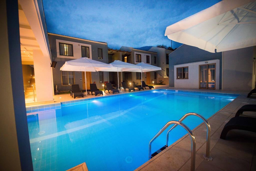 Mantinia Bay Hotel Kalamata Exterior foto